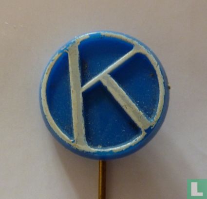 K (Krommenie-logo) [gold on blue]