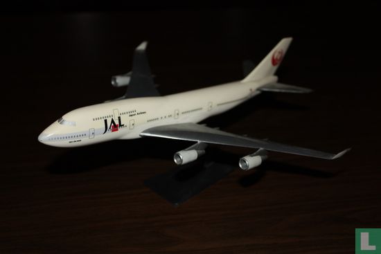 Boeing 747-400 'JAL'