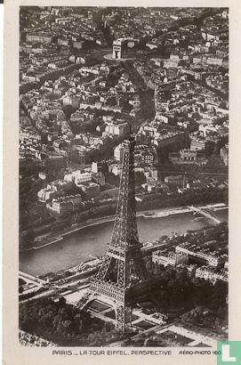 Paris - La Tour Eiffel - Perspective