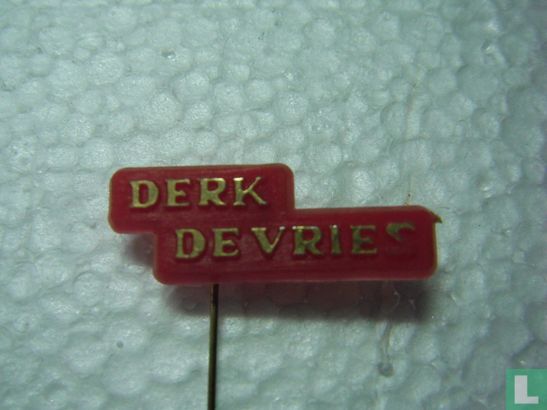 Derk de Vries [gold on red]