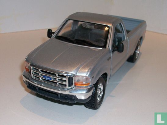 Ford F350 Super Duty Pickup - Afbeelding 1