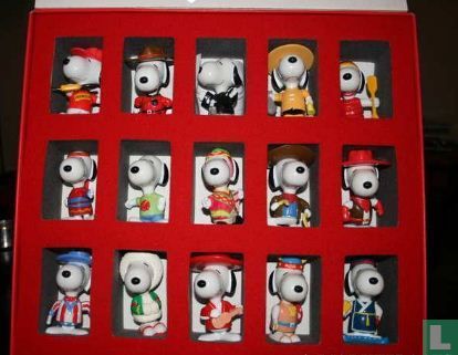 Snoopy box - Image 1