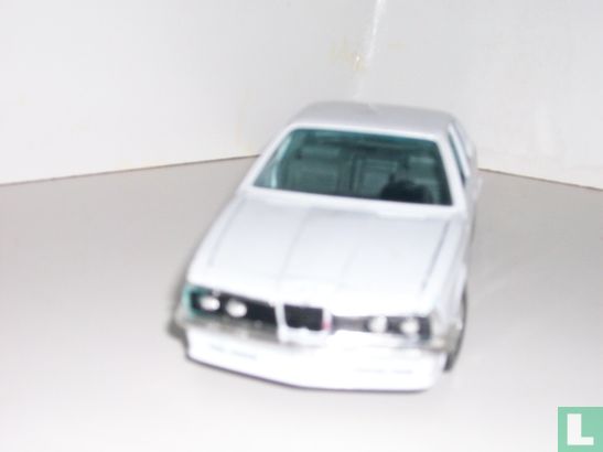 BMW 635 CSI - Image 3