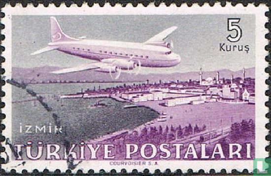 DC-6 boven Izmir
