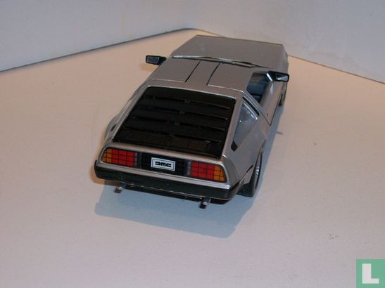 DeLorean - Image 3