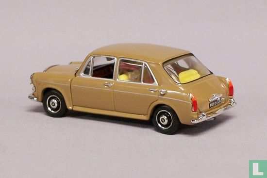 Vanden Plas 1300 - Image 2