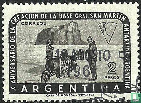 10 ans bases antarctiques General San Martín