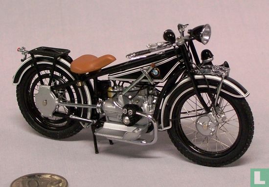 BMW R32 182 027100 - MiniChamps - LastDodo