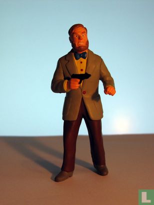 Mortimer with gun - Image 1