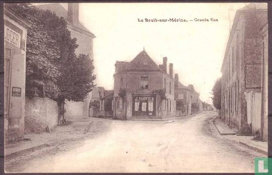 Le Breil-sur-Merize, Grande Rue