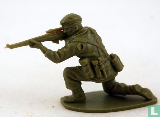 British Para sniper - Image 2