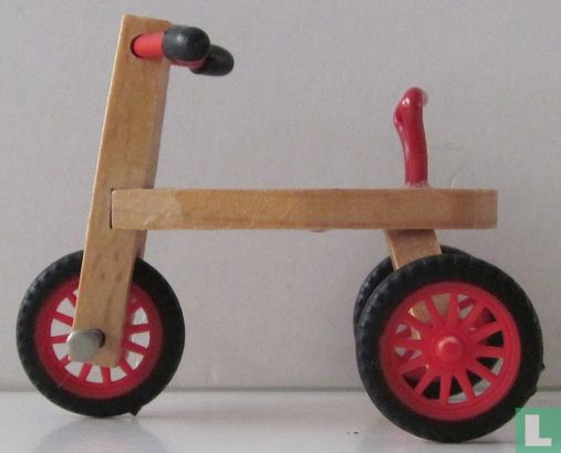 tricycle - Image 1
