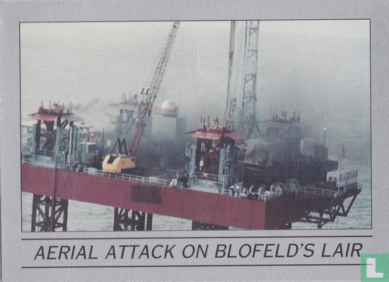 Aerial attack on Blofeld's lair - Afbeelding 1