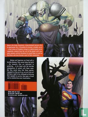 Superman & Batman vs Aliens and Predator 1 - Image 2