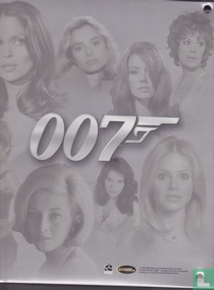Women of James Bond in motion - Afbeelding 2