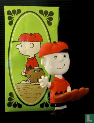 Charlie Brown soap holder & soap - Image 1