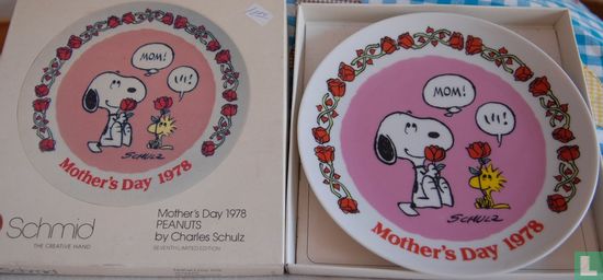Peanuts Mother's day plate - Image 2