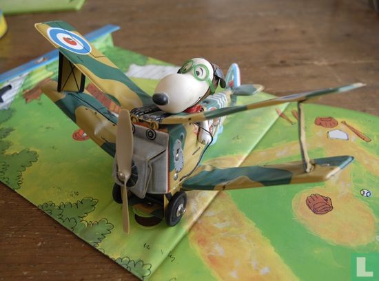 Snoopy Skediddler and his sopwith camel - Afbeelding 1