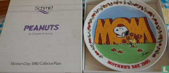 Peanuts Mother's day plate - Image 2