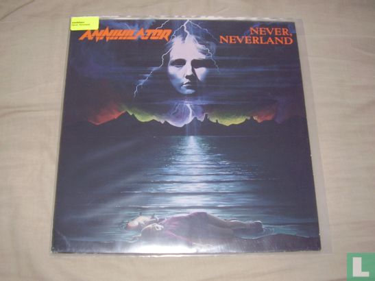 Never, Neverland - Bild 1