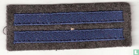 Twee blauwe strepen op zwart veld - Bild 1
