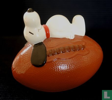 Snoopy on American Football (Sport Ball Series) - Image 1