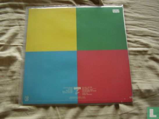 Hot Space - Image 2