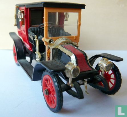 Renault 1910 Fiacre - Image 1