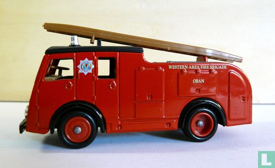 Dennis F8 Fire Engine 'Oban' - Afbeelding 1