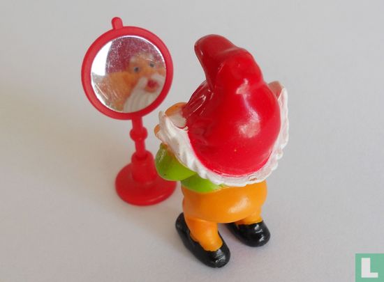 Gnome with mirror - Image 2