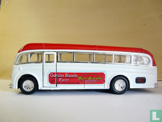 Bedford SB Duple Vega " Malta bus "  - Afbeelding 1