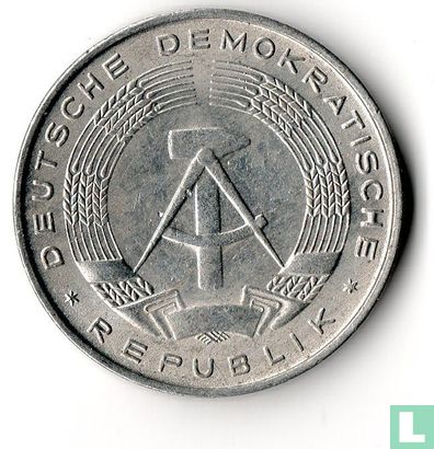 DDR 10 pfennig 1973 - Afbeelding 2