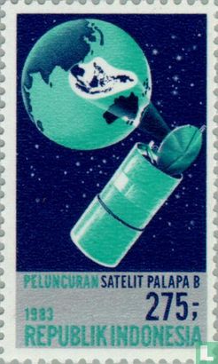 Launch Palapa-B communications satellite