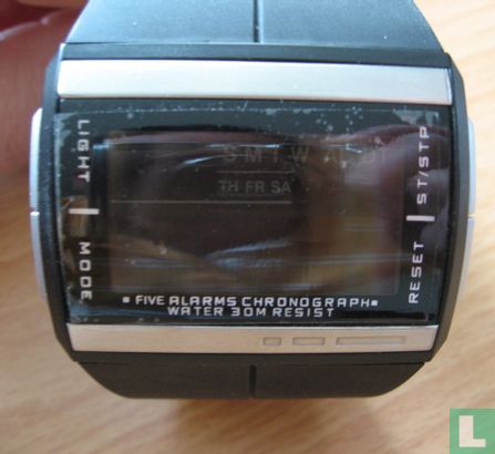 Digitaal retro horloge "5 alarms chronograph" - Image 1