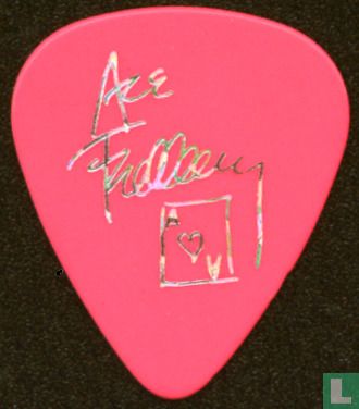 Ace Frehley gitaarplectrum roze - Afbeelding 1