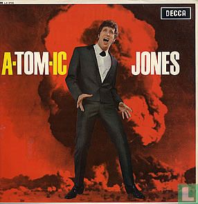 A-Tom-Ic Jones  - Bild 1