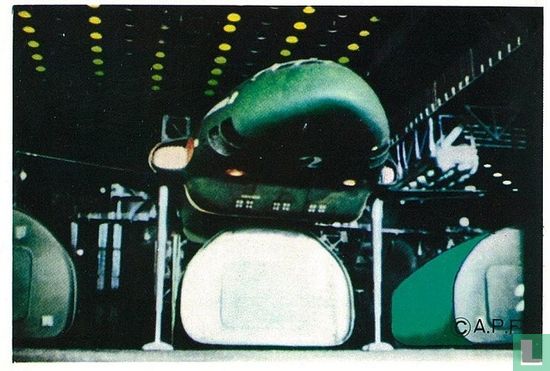 Thunderbird 2 and the container pods