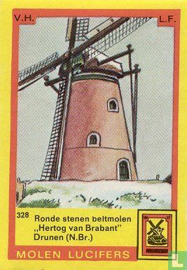 Ronde stenen beltmolen "Hertog van Brabant" Drunen (N.Br.)