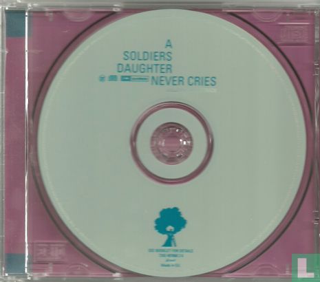 A Soldiers Daughter Never Cries - Afbeelding 3