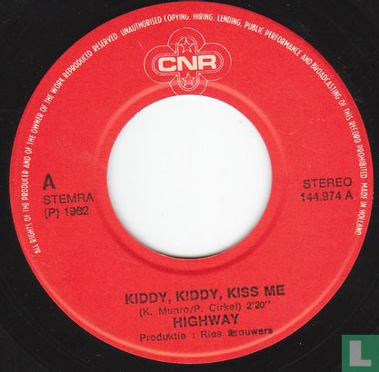 Kiddy Kiddy, kiss me - Afbeelding 2