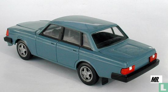 Volvo 244 GLT - Image 2
