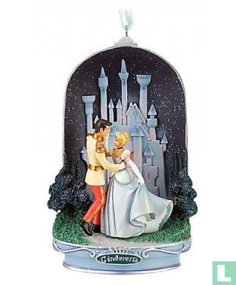 Cinderella und Prinz Charming Licht-up Ornament