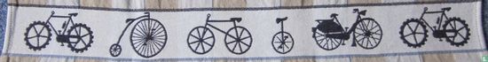 6 fietsen op een lijn op theedoek - Afbeelding 2