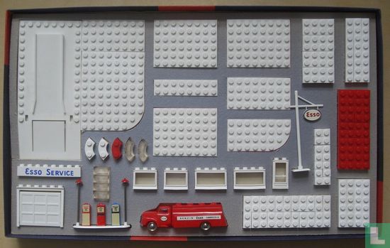 Lego 310-5 ESSO Filling Station - Afbeelding 2