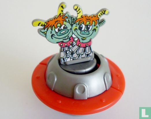 Aliens in UFO - Image 1