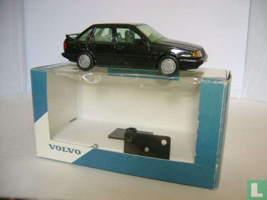 Volvo 440 Turbo - Bild 3