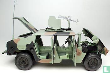 Hummer H1 Military Command Car  - Bild 3