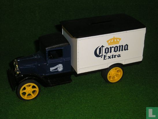 Ford Hawkeye 'Corona Extra'