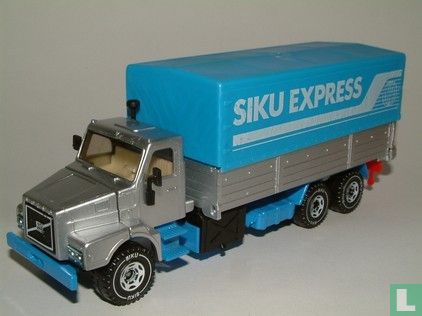 Volvo 10 'Siku Express'