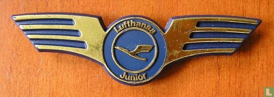 Lufthansa junior - Image 1